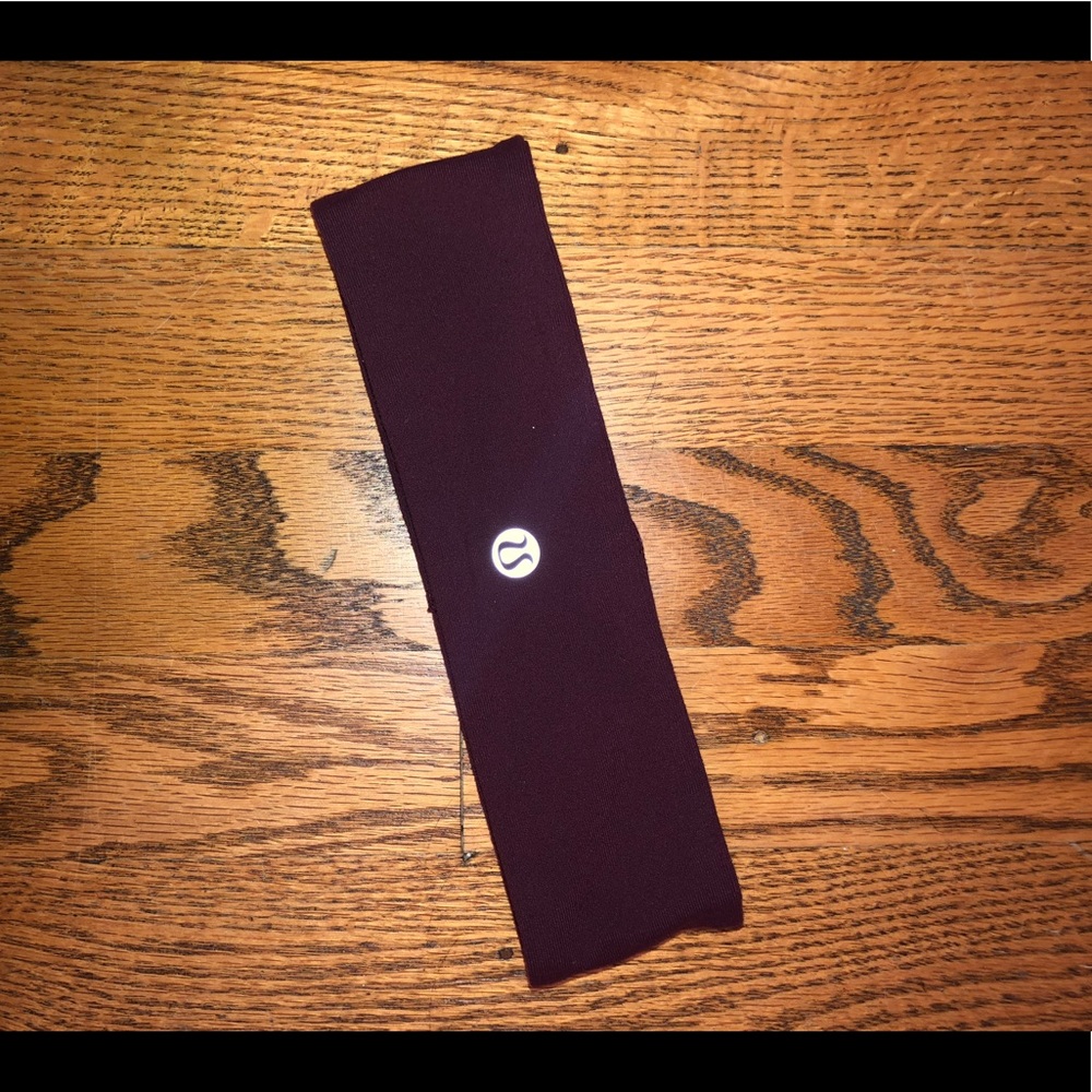 Maroon Lululemon headband